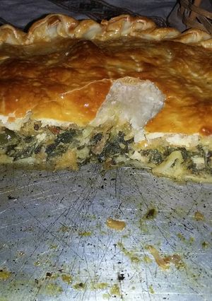 Una foto de Tarta de acelga, pollo y zapallito