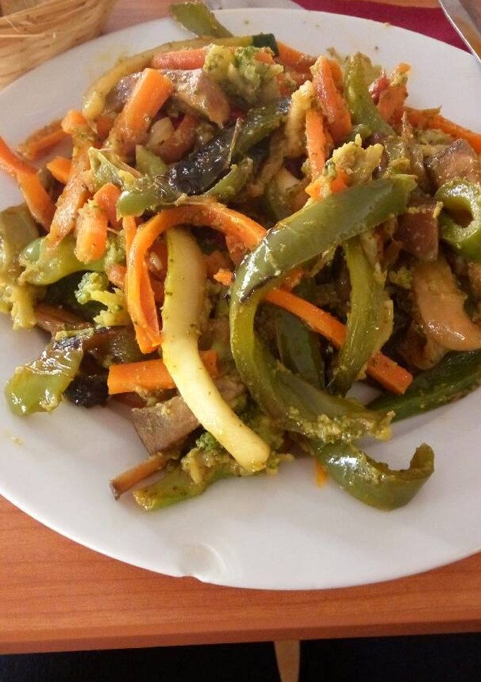 Una foto de Wok de verduras