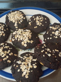 A picture of PCOS Cookie.
