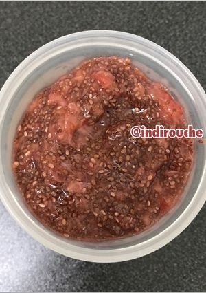 Foto resep Keto Strawberry Chia Jam
