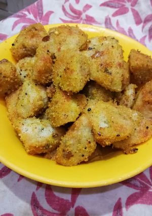 A picture of Fried idli.
