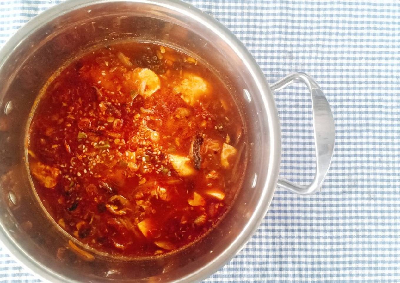 Sundubujjigae (Sup Tahu Korea)