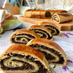 A picture of Pumpkin & Poppy Seed Roll!.
