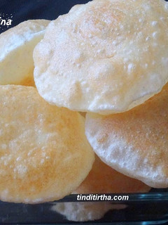 ரவை பூரி(Semolina poori) செய்முறை முக்கிய புகைப்படம்