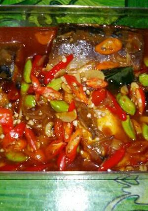 Foto resep Sarden Kaleng pedas plus telor ceplok dan pete