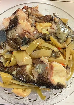 Hình của món Cá lóc hấp dưa cải.