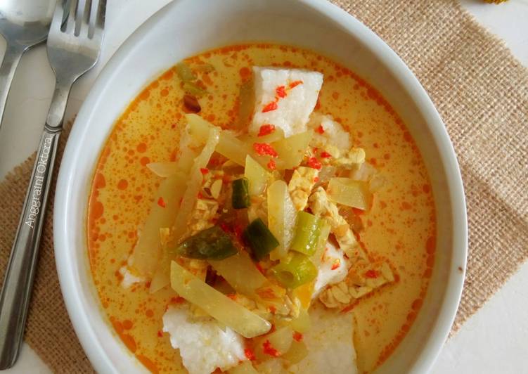 Cara Gampang Menyiapkan Lontong Sayur Anti Gagal