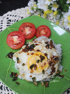 Foto resep Nasi Telur Ceplok Pontianak