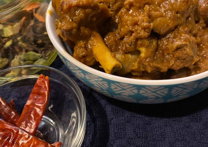 Simple Way to Make Award-winning Country style chicken with chili (murghir laal jhol)
