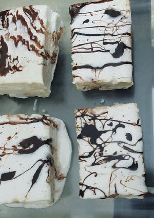 A picture of Fluffy vanilla pastries❤😍.