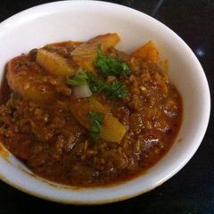 A picture of Kheema Aloo Masala.