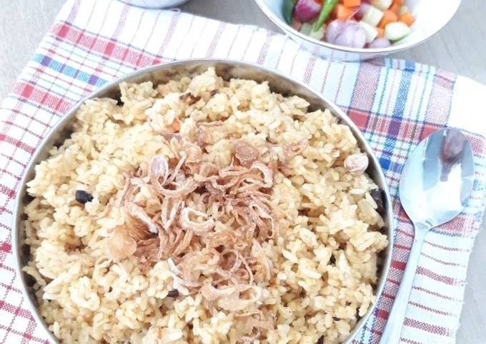 Cara Gampang Menyiapkan Nasi Minyak/Samin Palembang yang Enak Banget