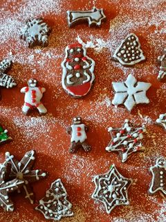 Foto di Biscotti di natale di frolla vegan