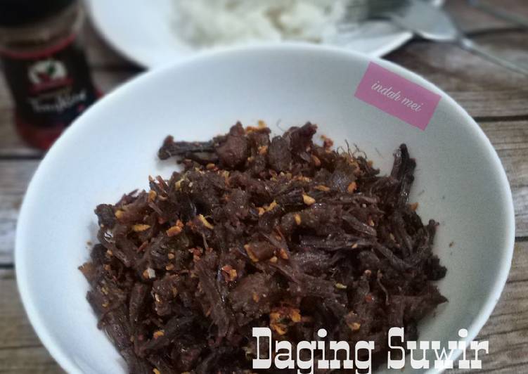 Cara Gampang Menyiapkan Daging Suwir Goreng Bawang, Bikin Ngiler