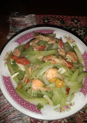 Foto resep Sayur labu Siam udang pedas gurih