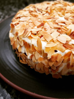 Foto principal de Tarta Sara de crema de chocolate blanco y mascarpone