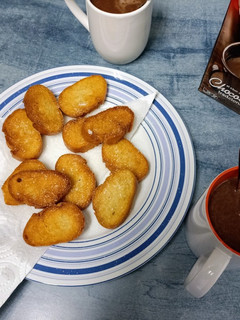 Una foto de Picatostes con chocolate