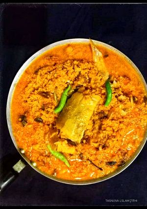 রুই মাছের মাথার মুড়িঘন্ট রেসিপির প্রধান ছবি