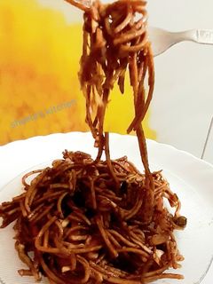 এগ চাউমিন (Egg Chow mein Recipe in Bengali) রেসিপির প্রধান ছবি
