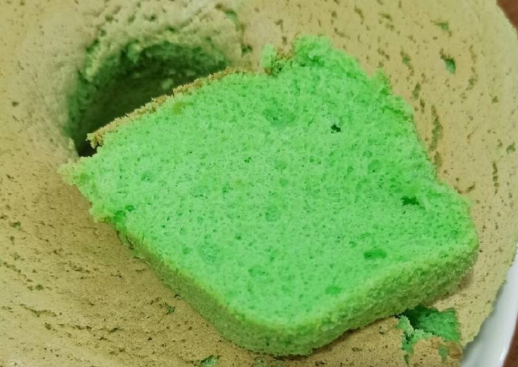 Chiffon Pandan Cake