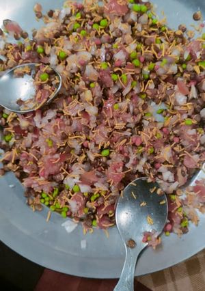 A picture of Chana chaat.