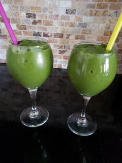 A picture of Strawberry Mango Spinach Apple Smoothie.