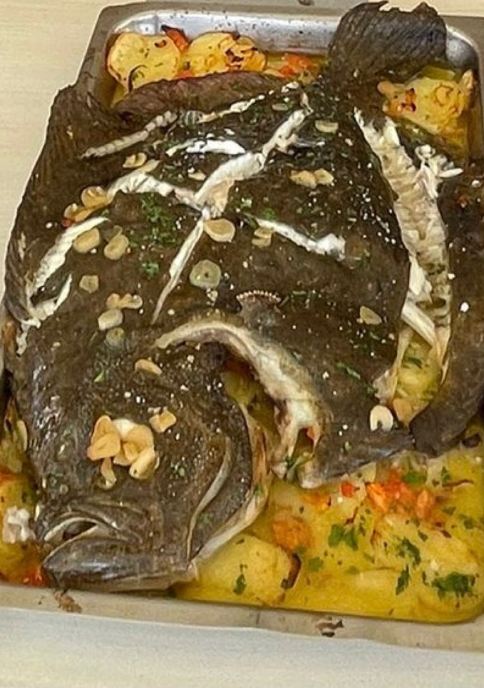 Una foto de Rodaballo al horno