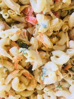 A picture of Macaroni.
