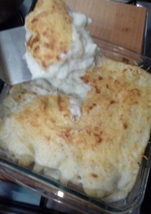 Una foto de Coliflor con salsa blanca a la nuez moscada