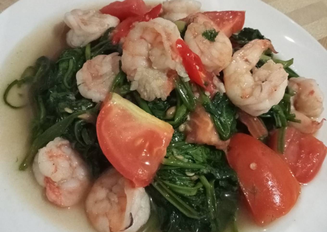 Tumis kangkung udang