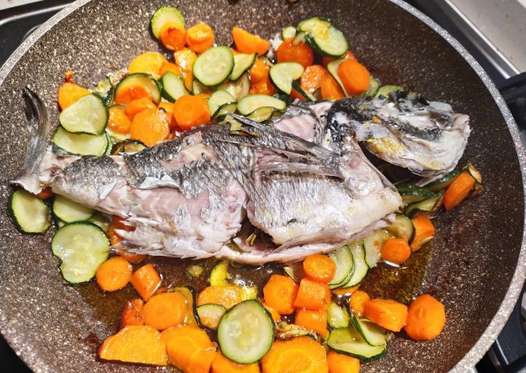 Ricetta Orata In Padella Di Simone Cookpad