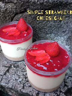 Foto resep Simple Strawberry Cheesecake