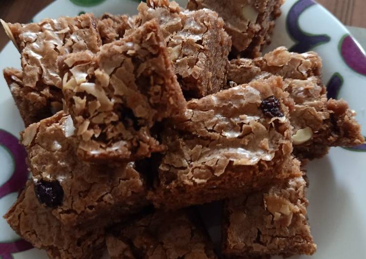 Fudgy White Chocolate Brownies