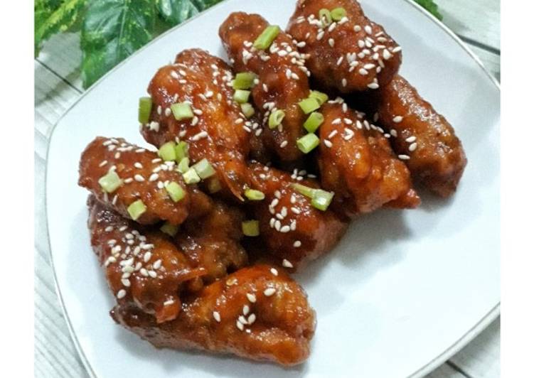 Cara Membuat Homemade Korean spicy chicken wings Untuk Pemula!