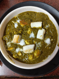 પાલક પનીર (Palak Paneer Recipe In Gujarati) રેસીપી મુખ્ય ફોટો