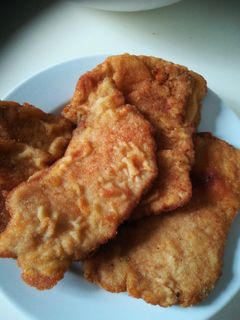 Una foto de Filetes empanado con curry