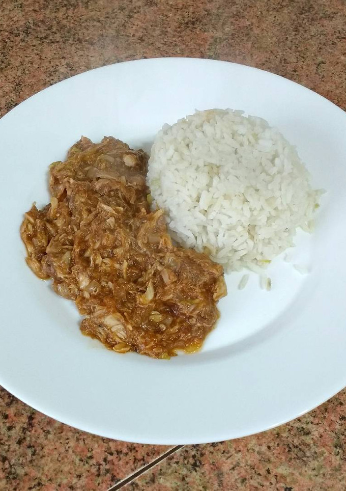 Una foto de Causeo de pescado enlatado