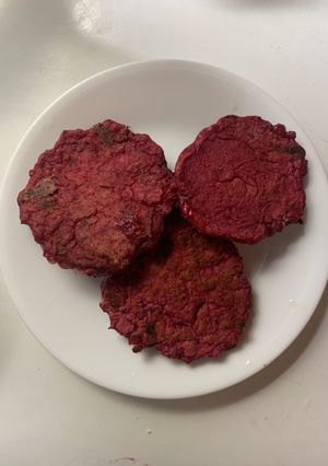 Una foto de Tortitas de remolacha (o croquetas de betarraga)