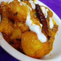 Dum aloo A picture of Dum aloo.