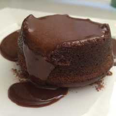 รูปของ Lava cake boom!