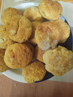 Una foto de Scones con manteca