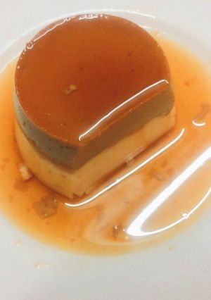 Hình của món Flan vị cà phê.