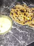 Haray lehsan wali Karhi aur bajray ki roti