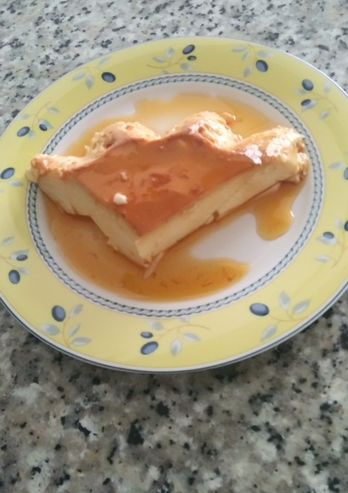 Una foto de Flan de huevo casero