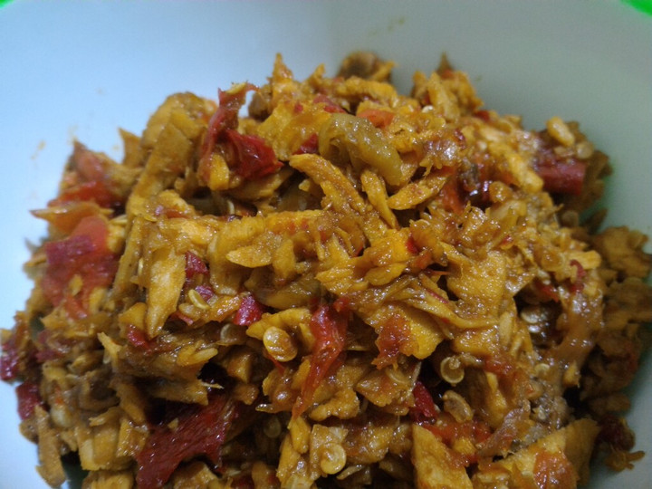 Bagaimana Menyiapkan Ayam Suwir Pedas Manis yang Bikin Ngiler