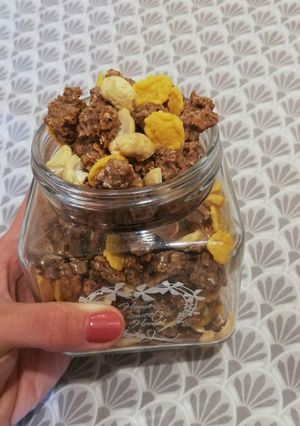 Cukormentes fehérjés granola recept fotója