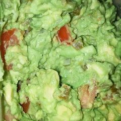 A picture of Amy's Chunky Guacamole dip.