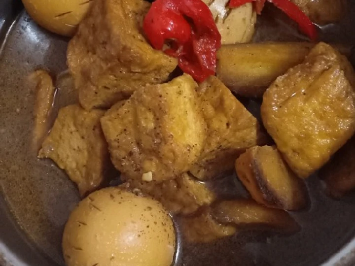 Langkah Mudah untuk Membuat Resep Semur telor kentang tahu yang  Bikin Ketagihan Anti Ribet, Mantap Sekali