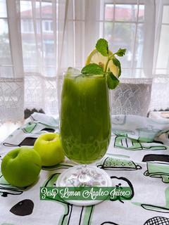 Gambar 👩🍳Zesty Lemon Apple Juice