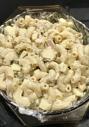 A picture of Cold pasta chicken salad.